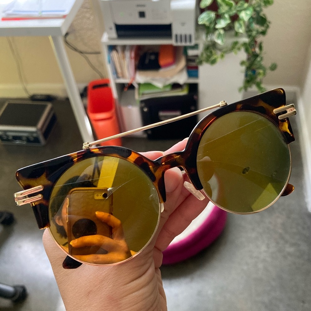 Turtle shell reflective glasses